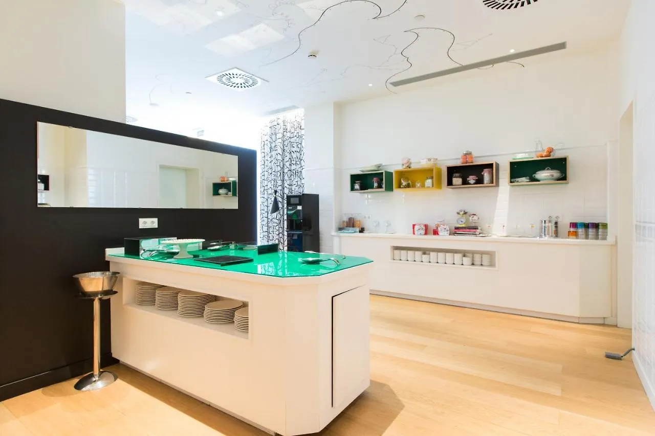 ****  Vincci Bit Hotel Barcelona Spain